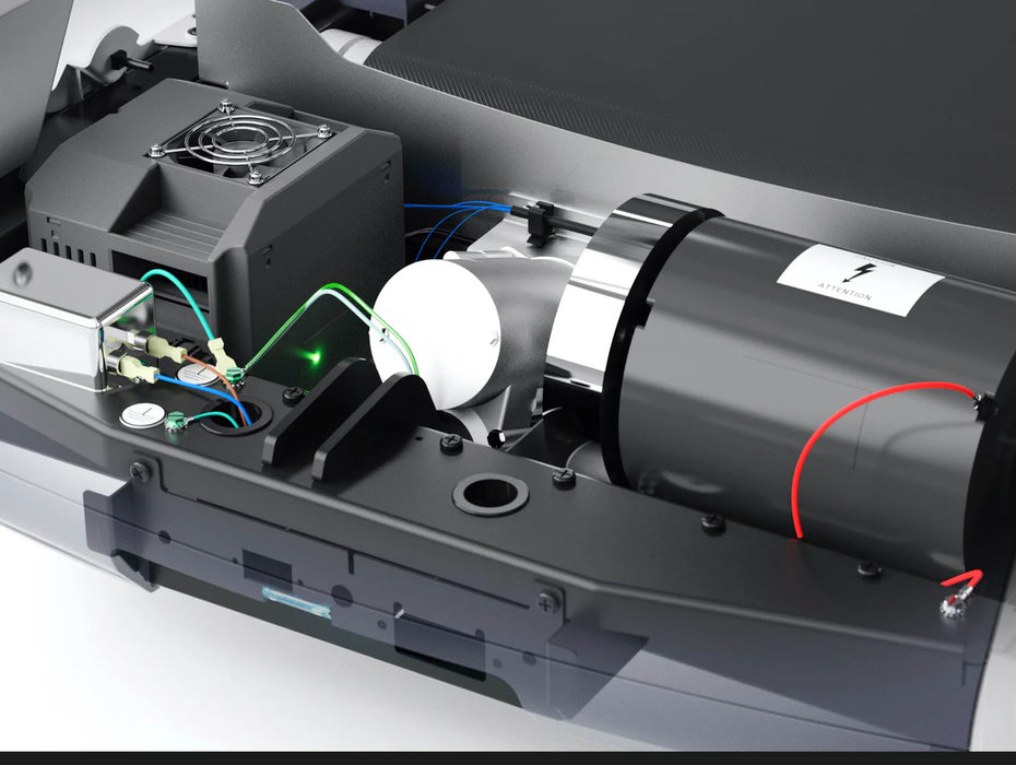 PRECOR 700 SERIES WITH P62 CONSOLE MEDIUM COMMERCIAL TREADMILL