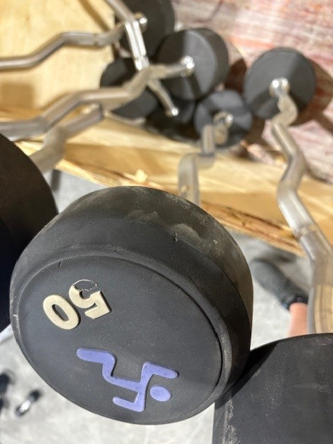 USED FIXED EZ CURL BARBELLS