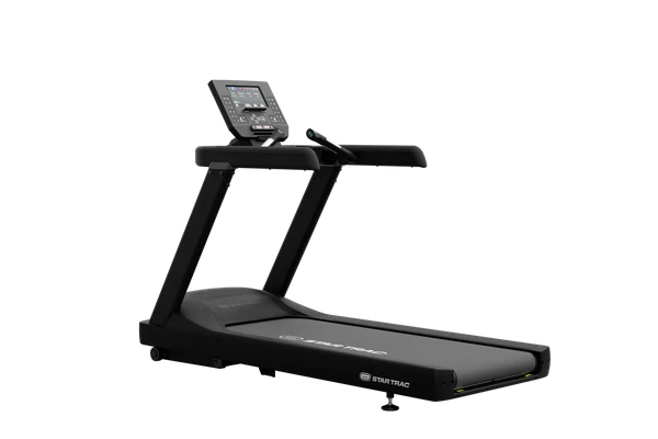 STAR TRAC SERIES 6 LED SCREEN COMMERCIAL TREADMILL