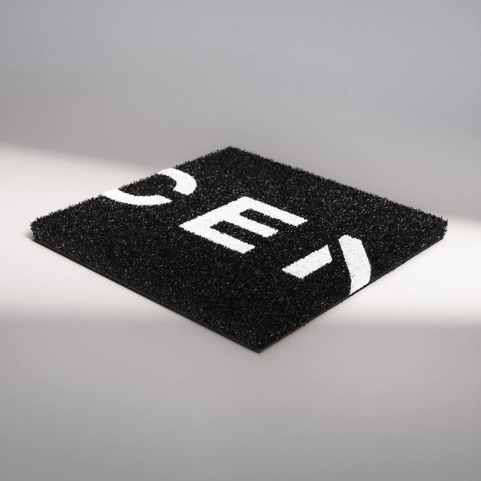 Centr x Hyrox Competition Perform Turf - 2 Middle Lanes + 2 Logo End Zones