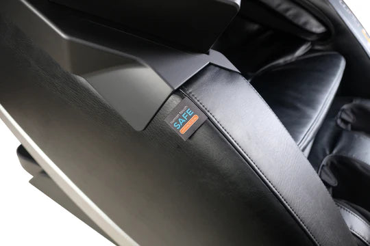 NOVO XT PRO PLUS HUMAN TOUCH MASSAGE CHAIR